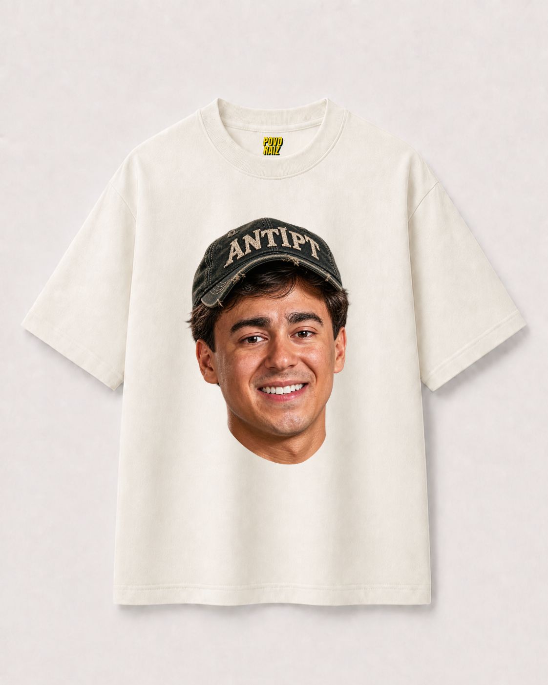 CAMISETA OVERSIZED "NIKOLAS"