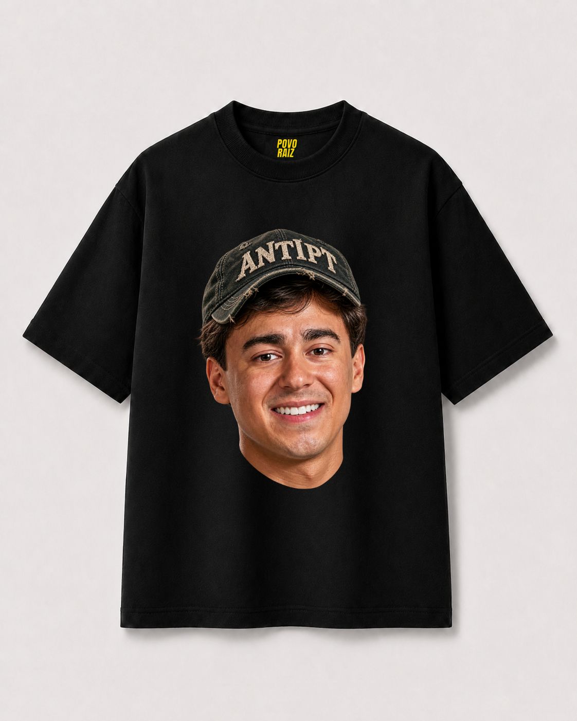 CAMISETA OVERSIZED "NIKOLAS"